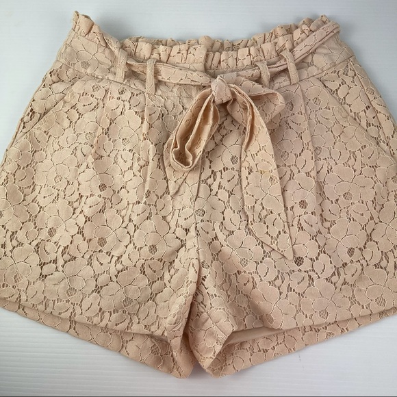 H&M Pants - H&M Size 8 Lace Apricot Pocket Shorts with Tie